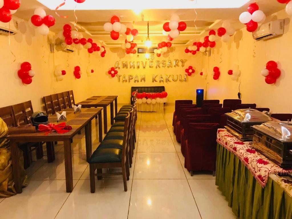 Hotel Wisteria -Main Highway Hotel Zirakpur Luaran gambar